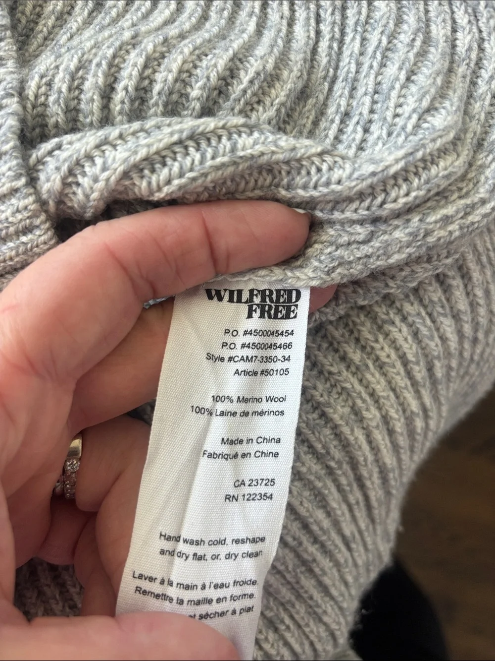 Wilfred Gray Ribbed Turtleneck Sweater 100% wool